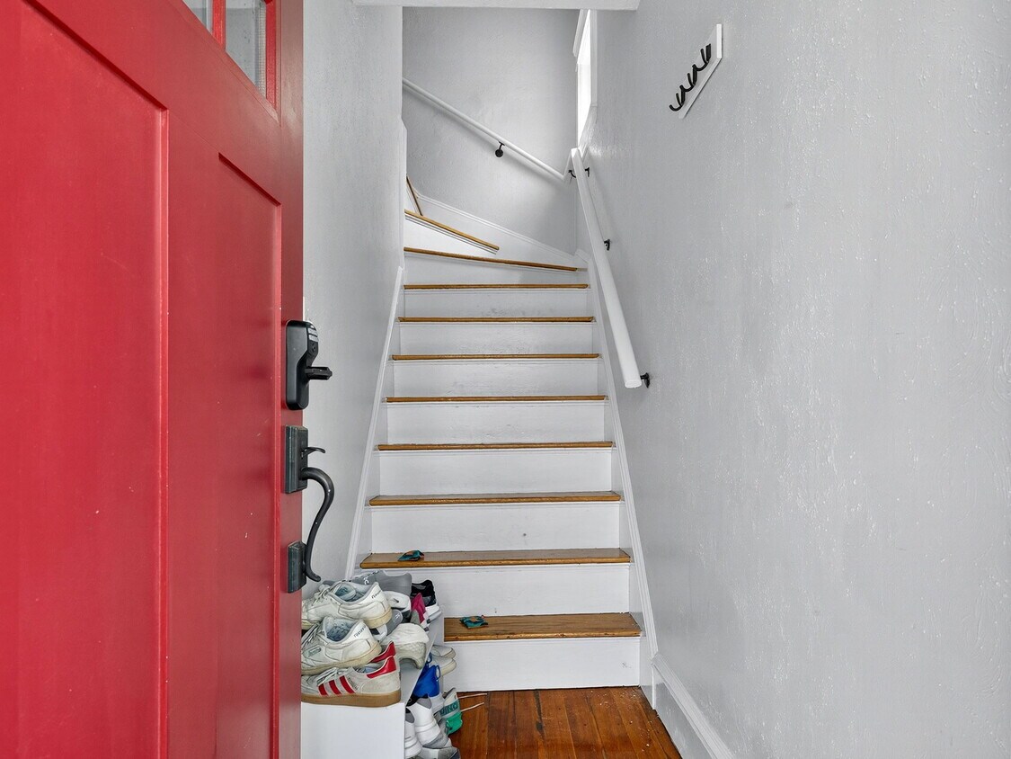 Foto principal - 256 Main St
