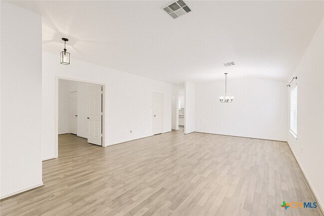 Foto del edificio - 16210 Copper Leaf Ln