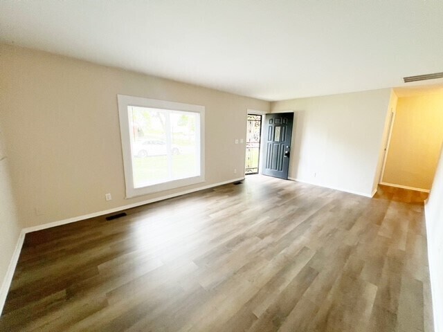 Building Photo - 4345 Aspen Way
