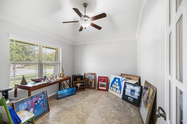 Building Photo - 6735 Trinity Trail Ln