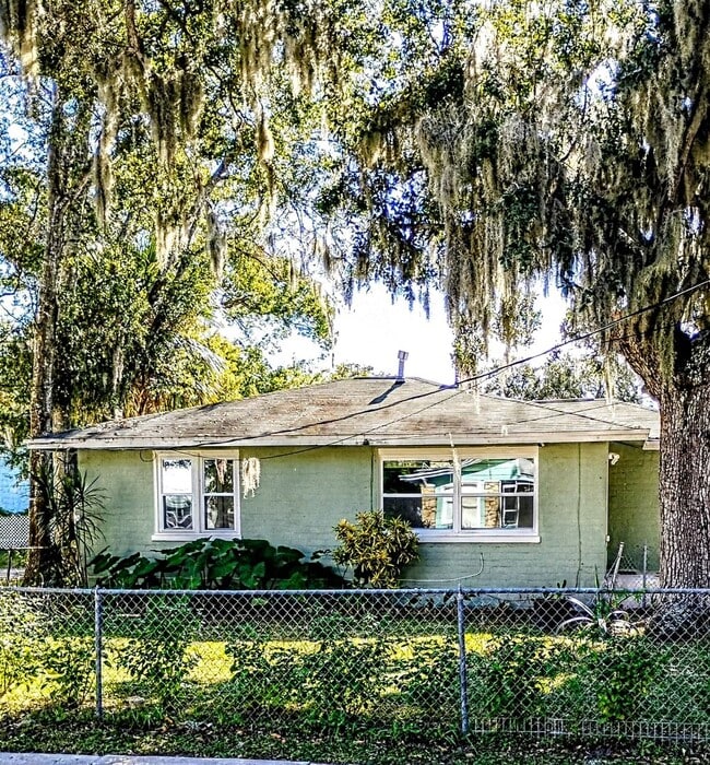 Photo - Daytona Beach Bungalow, with Guest House