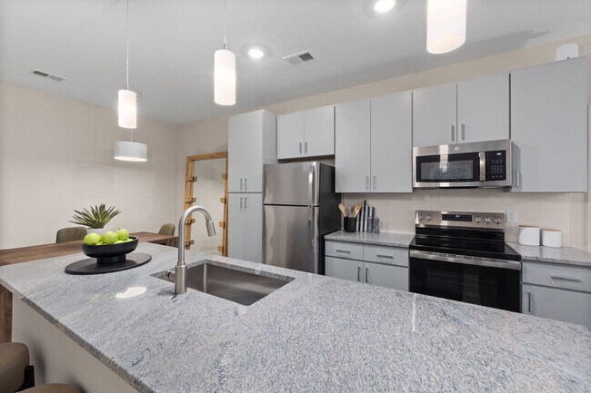Patrick's Pointe apartments — community photo - Patrick's Pointe