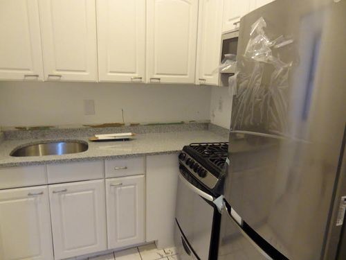 Foto del edificio - 516 E 80th St
