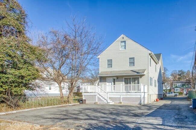 Foto del edificio - 24 Hollow Wood Ln