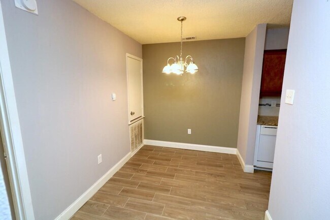 Foto del edificio - 9696 Walnut St