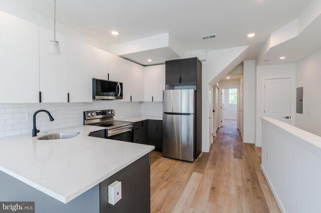 Foto del edificio - 1003 W Dakota St