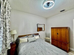 Building Photo - 8082 Aberdeen Dr