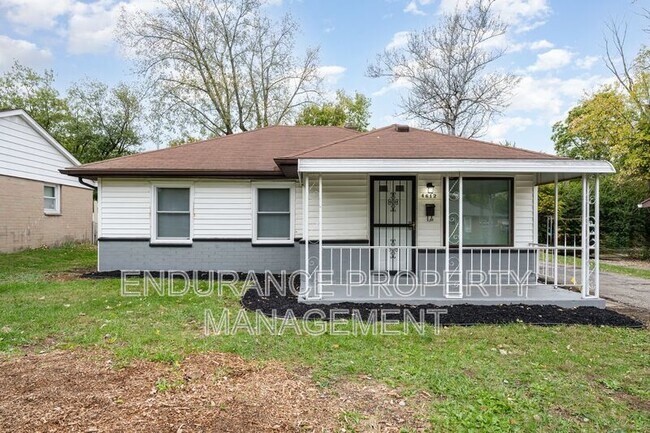 Building Photo - 4612 W Hillcrest Ave