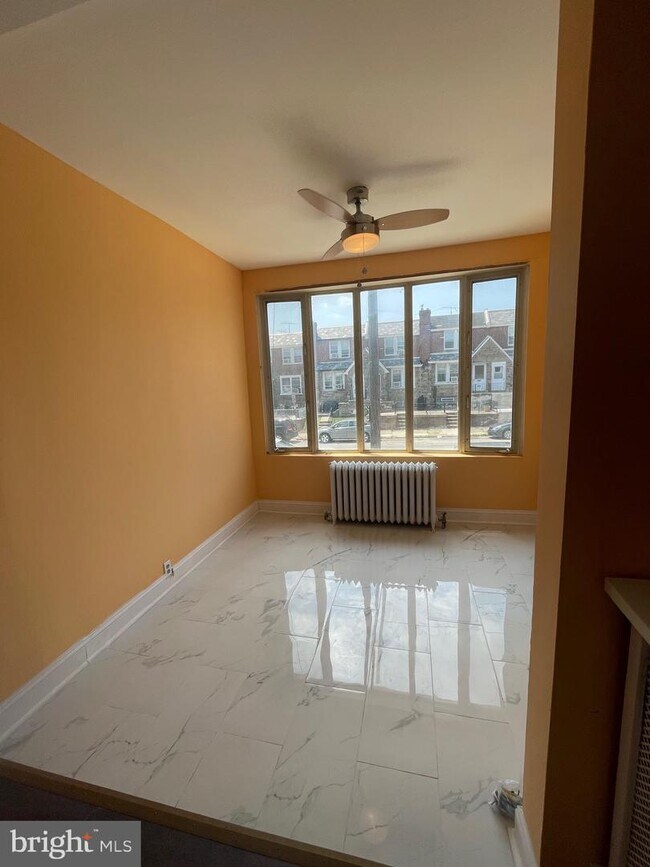 Foto del edificio - 1215 E Cheltenham Ave