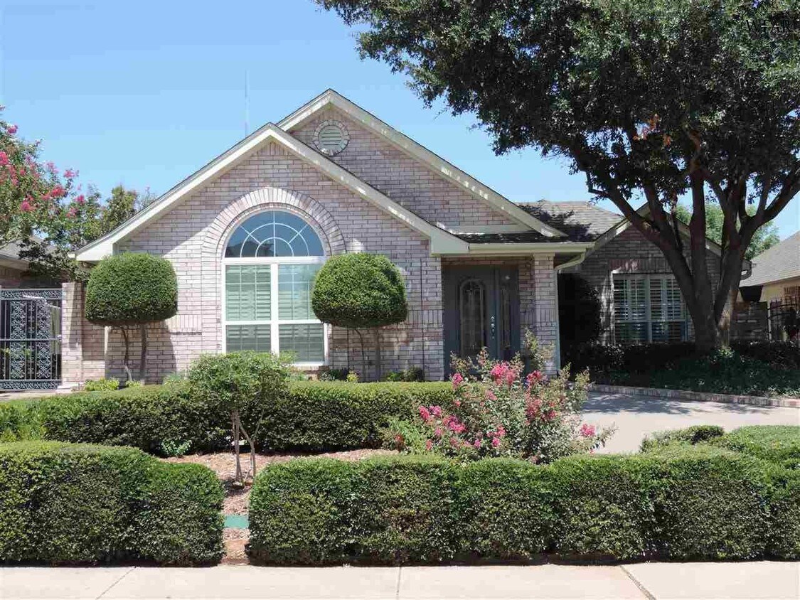 Foto principal - 6 Warwick Ct