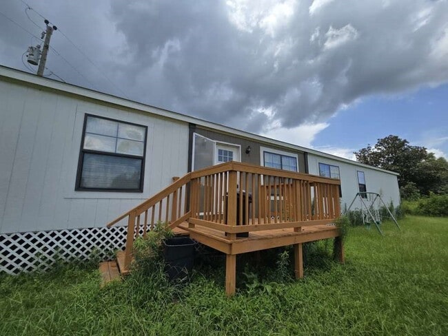 Building Photo - 95 Pine Ridge Dr