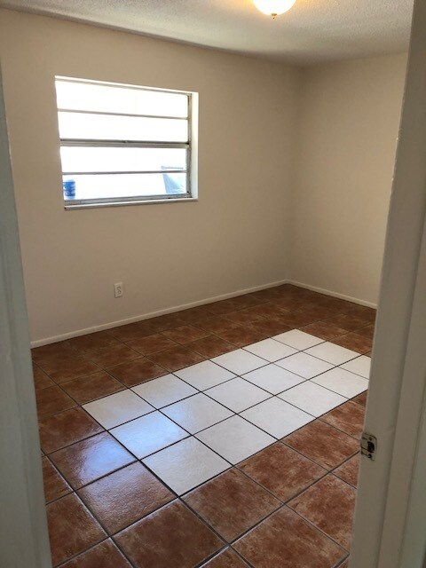 Foto del edificio - 3754 Desoto Ave