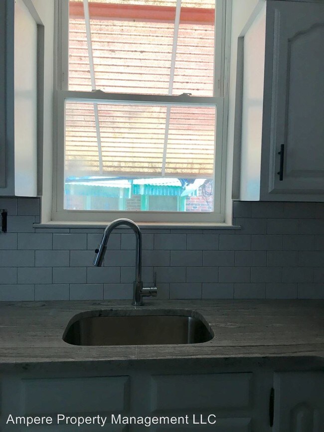 Foto del edificio - 2213 S Lambert St