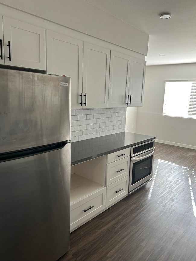 Foto del edificio - The Retreat at Midway Senior Apts