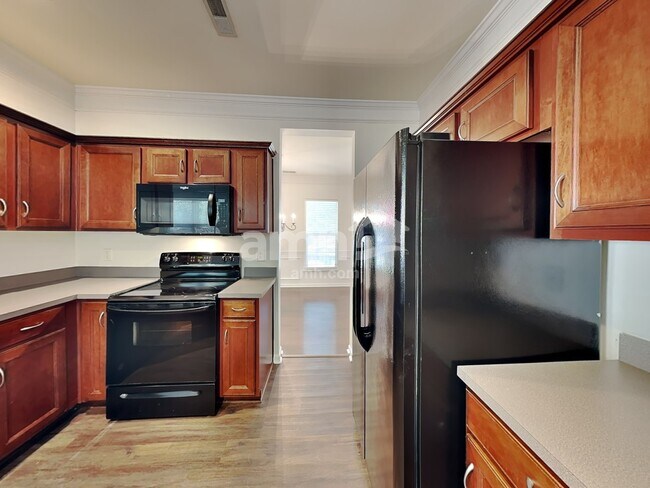 Foto del edificio - 13807 Millers Creek Ln