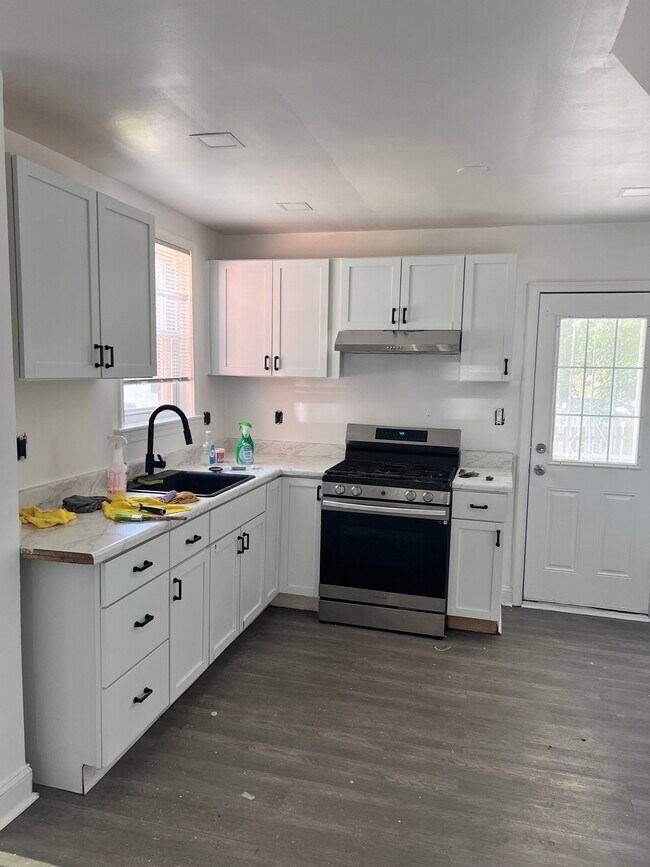Photo - 719 31st St SE Townhome