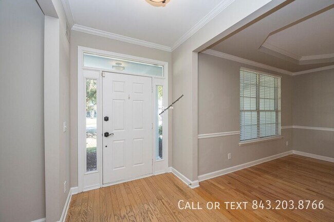 Building Photo - 1067 Black Rush Cir