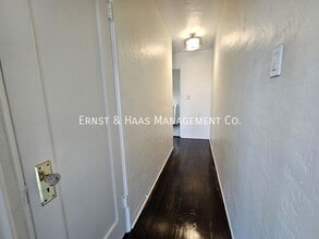 Building Photo - 332 Hermosa Ave