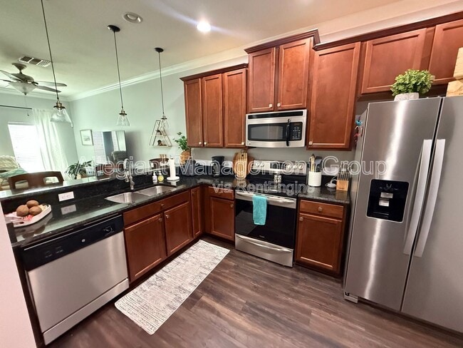 Building Photo - 1589 Plumeria Pl