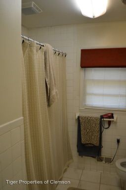 250 Rock Creek Rd Clemson Sc 29631 House For Rent In Clemson