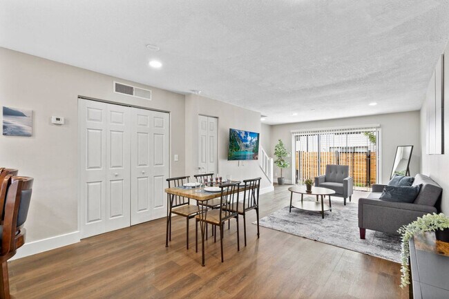 Foto del edificio - 3715 Legacy Square