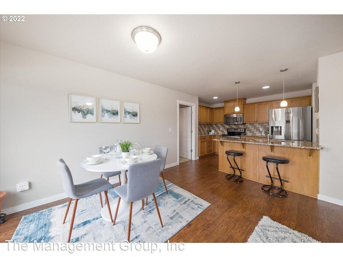 Primary Photo - 3 br, 2.5 bath House - 7432 NE 62nd Street
