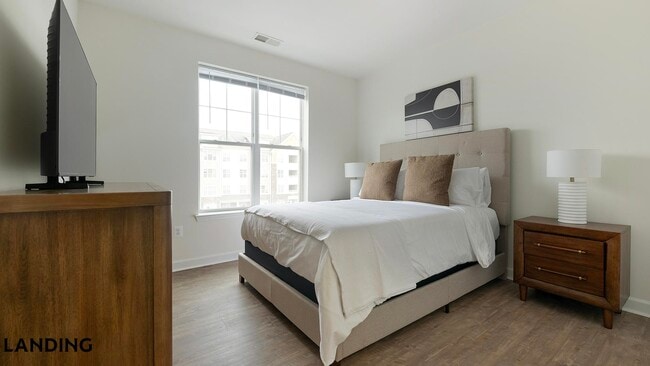 Foto del edificio - 909 Mansion Dr