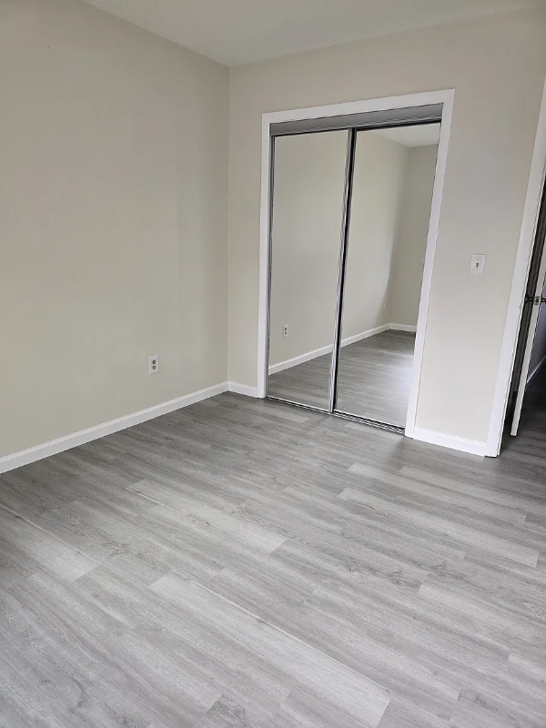 Foto del edificio - 1601 Cherry Hill Dr