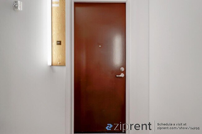 Foto del edificio - 388 Fulton St