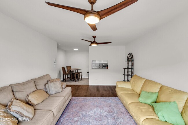 Foto del edificio - 1492 Ocean Ave