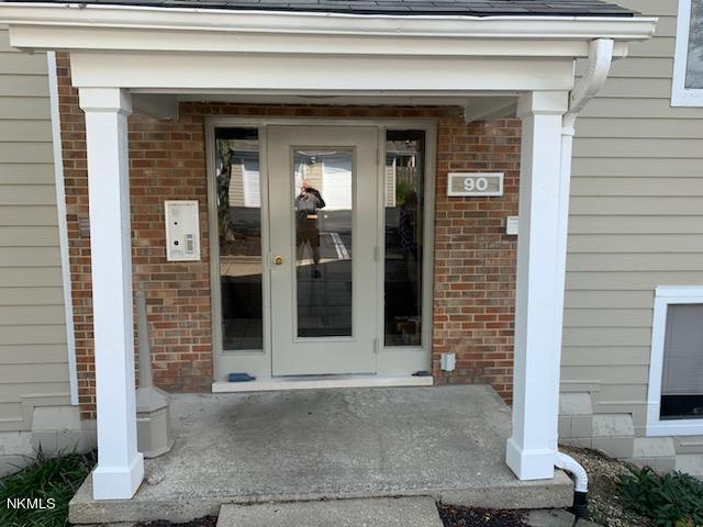 Foto del edificio - 90 Creekwood Dr