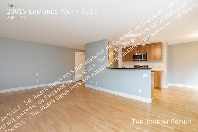 Building Photo - 23015 Edmonds Way