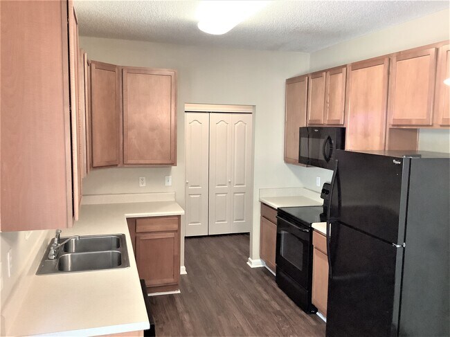 Foto del edificio - 2758 Windchase Dr