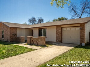 Building Photo - 6706 Spring Manor St