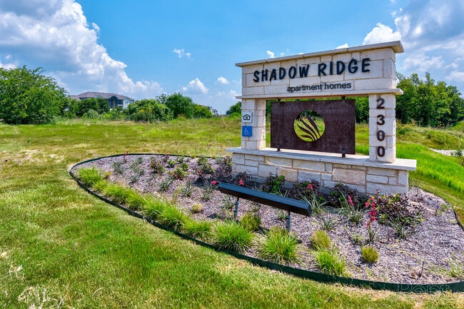 Building Photo - SHADOW RIDGE