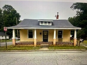 Building Photo - 1608 Hardie St