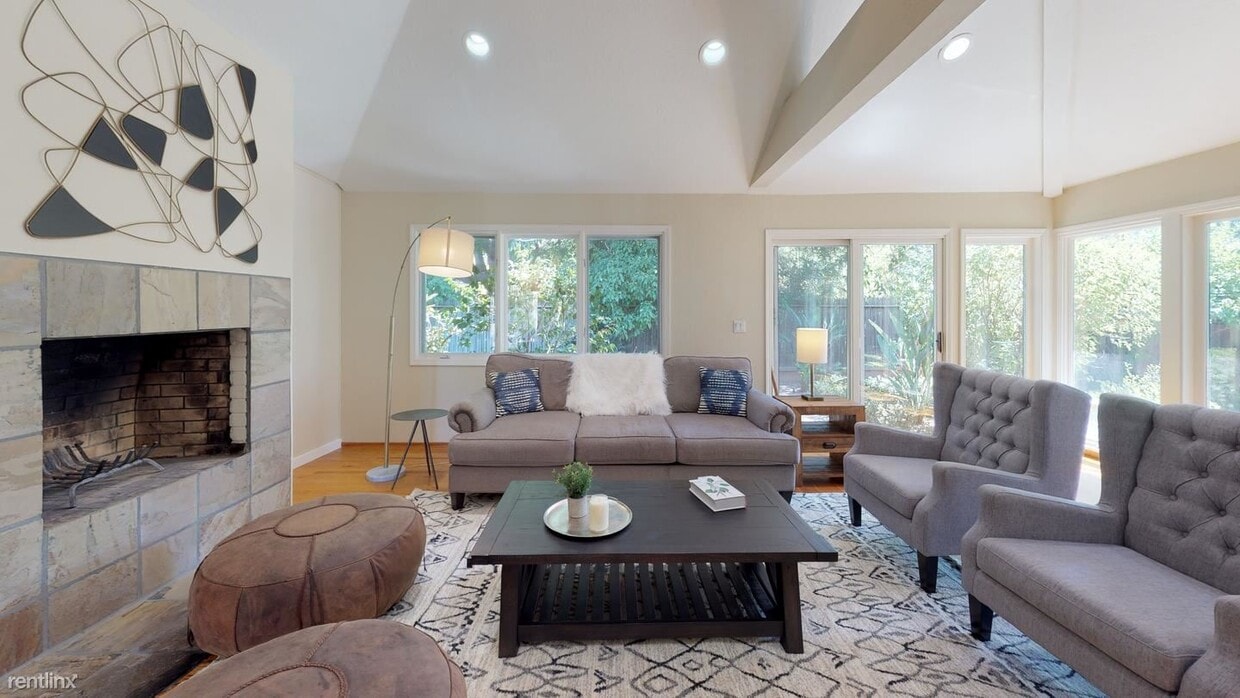 Primary Photo - 1 br, 1 bath House - 663 Newell Rd Private...
