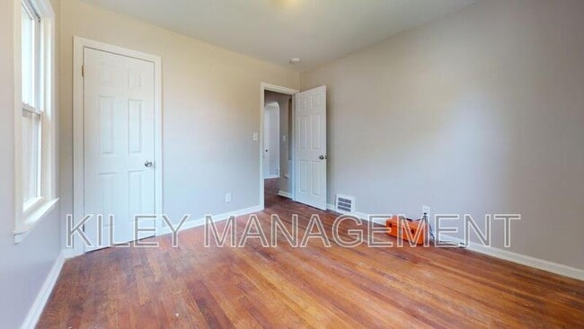 Building Photo - 11714 Riad St