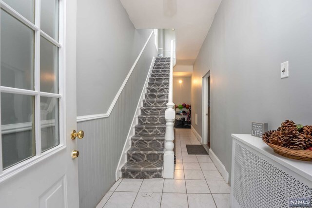 Entrance - 228 69th St