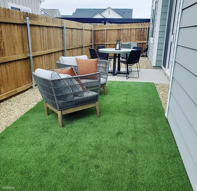 Foto del edificio - 2 br, 2 bath Condo - 3311 Preston Hills Ci...