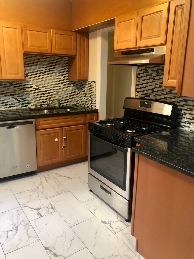 36 Garth Rd Unit 2FL, Scarsdale, NY 10583 Apartments in Scarsdale, NY