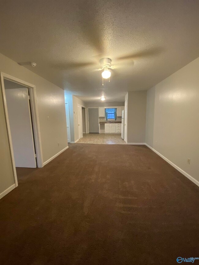 Building Photo - 2915 Wimberly Dr SW