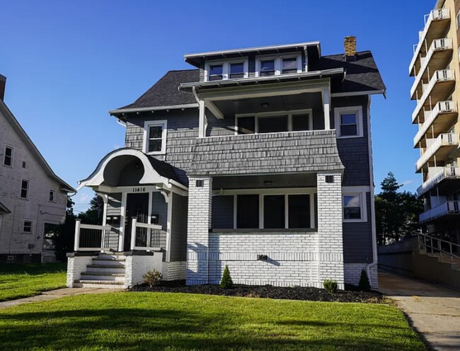 Building Photo - 11416 Clifton Blvd