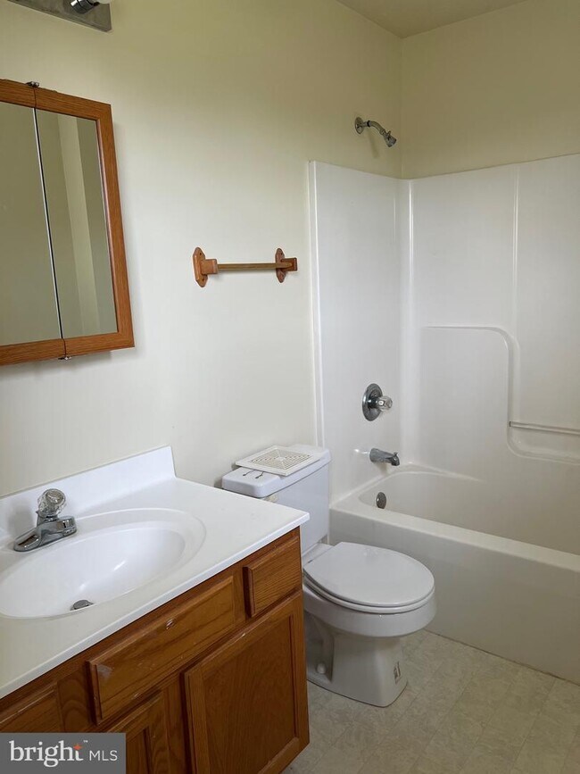 Building Photo - 22930 Connies Way