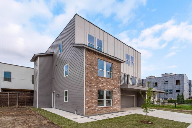 Foto del edificio - Perfect New Standalone 4 bed 4 bath Close to Greenville Ave & Henderson