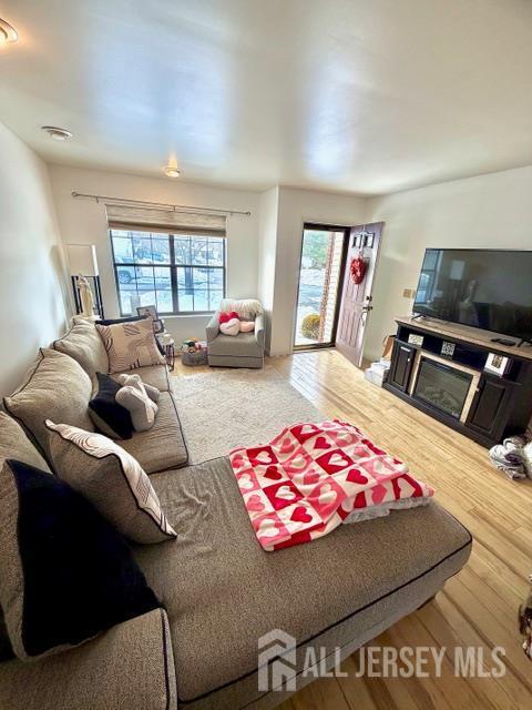 Foto del edificio - 32 Dogwood Dr