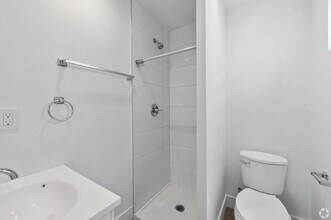 Building Photo - 1186 W 37th Pl