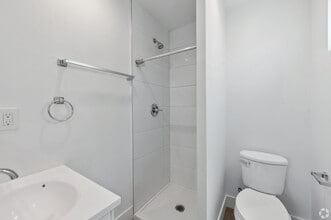 Building Photo - 1186 W 37th Pl