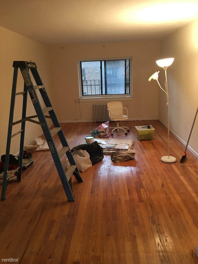 Building Photo - 1 br, 1 bath Apartment - 262 Bay 17th St