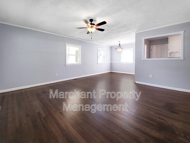 Foto del edificio - 25 Collinson Rd